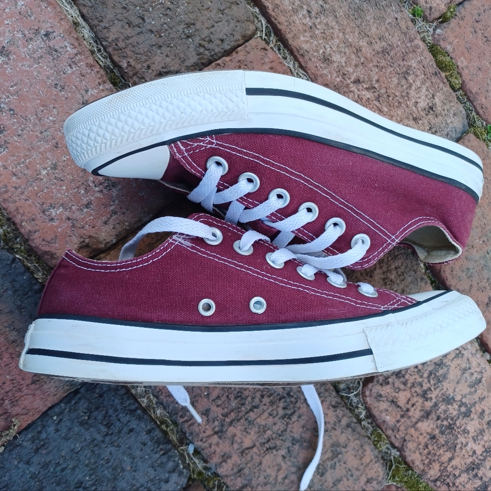 New Converse low dark burgandy red unisex shoes sneakers size - Mens 5 Womens 7 - Picture 6 of 6